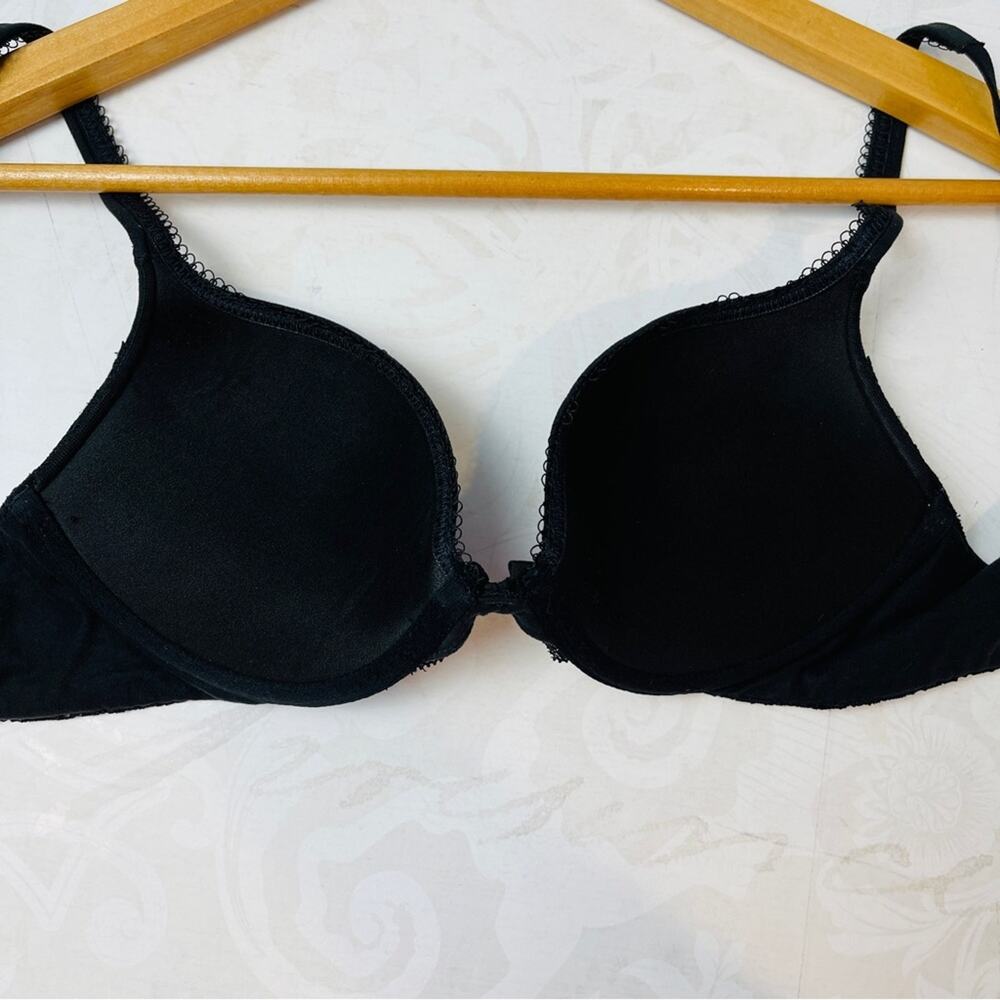 Victoria's Secret Black Lace Push-up Bra Size 34B - Picture 6 of 10